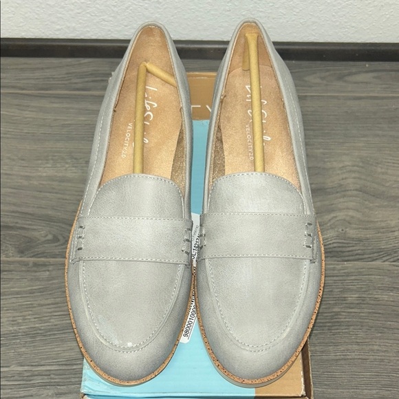 LIFESTRIDE Zee Slip-on Loafers - Picture 2 of 9